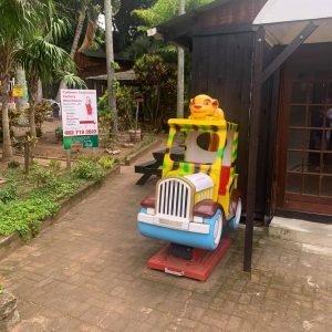 hardekool sebenza local first play area pub car wash