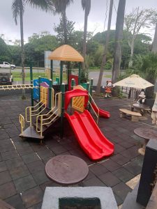 hardekool sebenza local first play area pub car wash