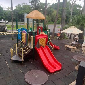 hardekool sebenza local first play area pub car wash